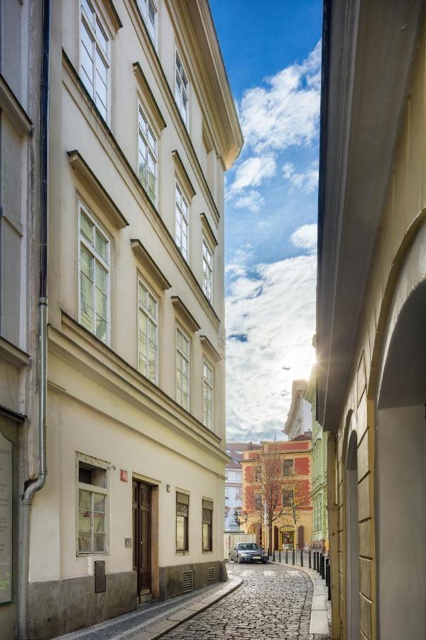 Michalska - Old Town Apartment プラハ エクステリア 写真